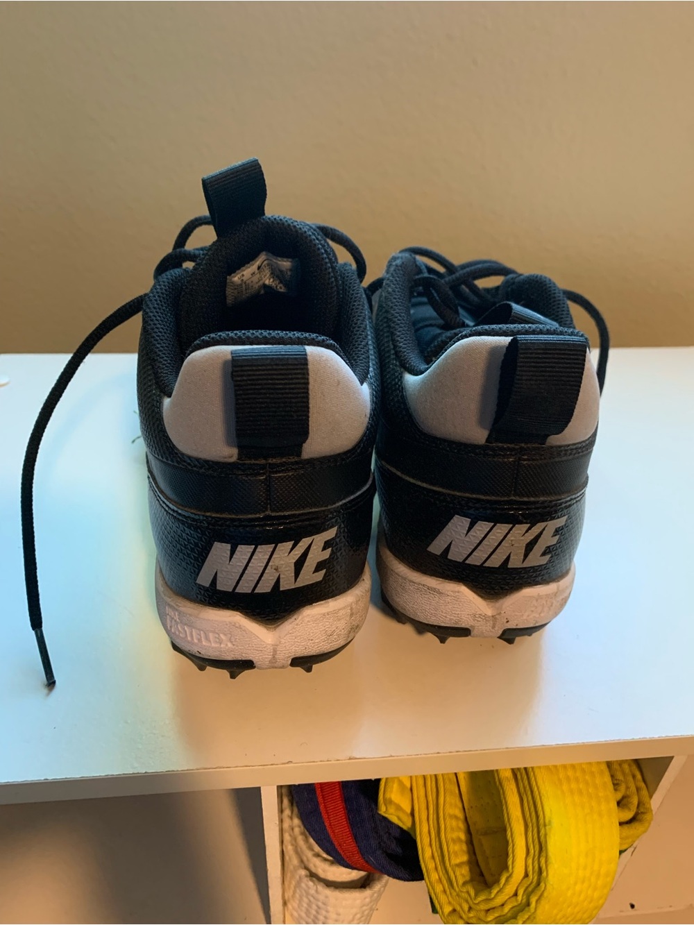 Nike Kids Football Cleats Black and Gray Low-Top Sneakers